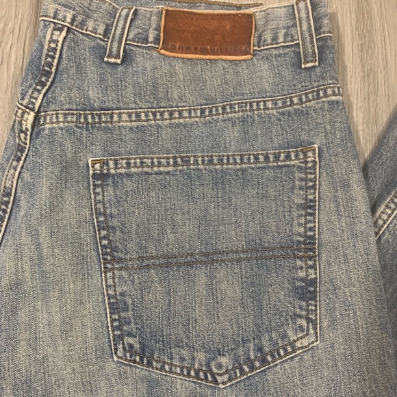 Tommy Hilfiger Retro Light-wash Loose Fit Jeans - Picture 2 of 7